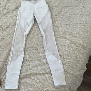 Alo yoga pants size XS